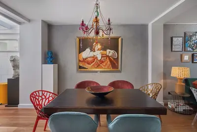 Image de Artsy Terrace central location 3bed/3bath/1car