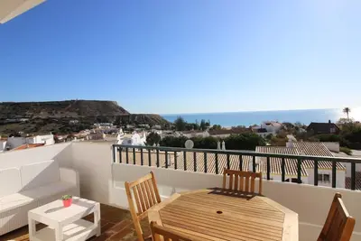 Image de Bright and central apartment | Praia da Luz