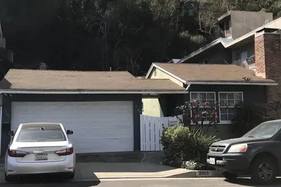 Image de One mile from Universal Studios