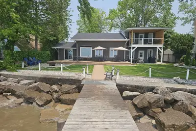 Image de Erie View Lakehouse - Serene and Spacious