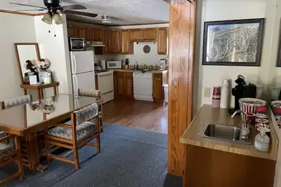 Image de Blue Knob Condo - 2/Queen Bedrooms, 2/Full Baths, Indoor Pool, Wet Bar & WiFi
