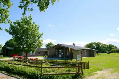 Image de Ferienhaus für 4 Gäste mit 90m² in Varel