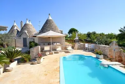 Image de Maison de vacances avec piscine Ă Cisternino