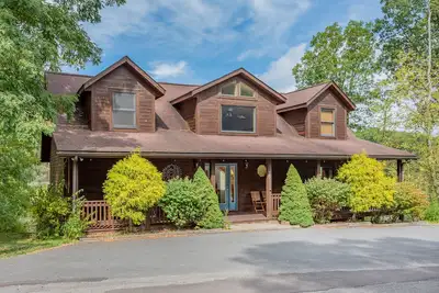 Image de Duck Pond Lodge | Hot Tub + Game Tables, Near Wisp