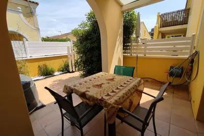 Image de Villa climatisée avec jacuzzi, 2 terrasses, équipements modernes et proche du centre, Agde