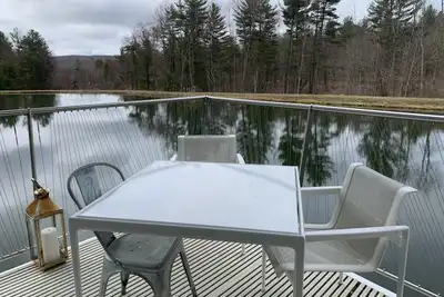 Image de Award-winning architectural gem, 17 acres, swimming pond, sited in state forest