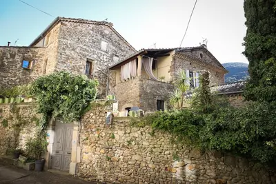 Image de Grand duplex climatisé de 6 pers, idéal pour les familles, au Porte des Cévennes
