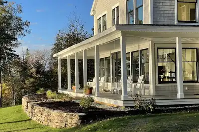 Image de Spectacular Oceanfront Home on Beautiful Maine Coast