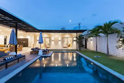 Image de Newly Built Coastal-style Family Villa Above Balangan Beach, Bali