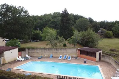 Image de Gite 2-4 pers avec piscine dans le Lot