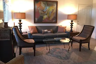 Image de Refined North Scottsdale Condo for All Seasons