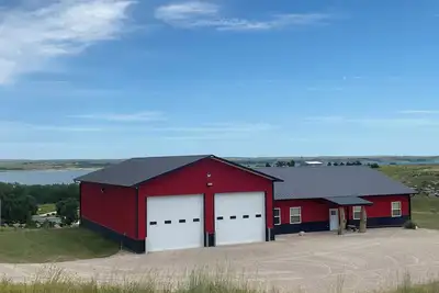 Image de The Big Mac Shack - Hot Tub with Family, and Friends! !