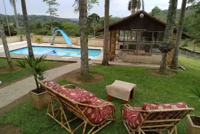 Image de Country house with swimming pool and lake access