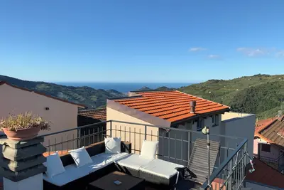 Image de Sun. Sea. Mountains. Family-friendly village house in Liguria, Italy.