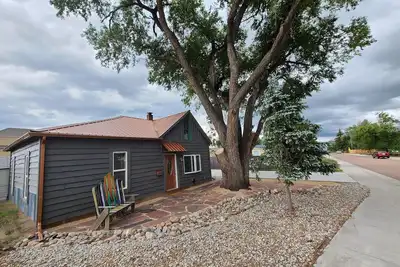 Image de Cozy home in downtown Monument built in the 1930's