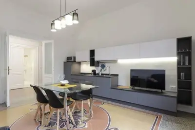 Image de Joivy Elegant 1br Flat for 3, near Spianata Castelletto