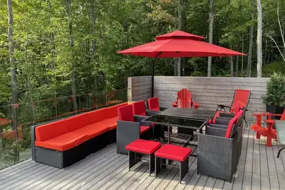 Image de Chalet Éco-Contemporain + Spa / 6 chambres (14 pers. )