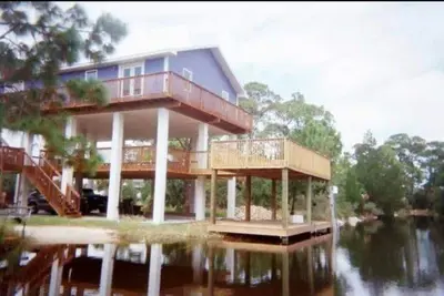 Image de Cedar Island with Boat Dock, 1 mile from Keaton Beach