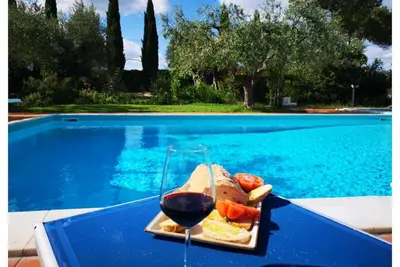Image de Sunflower apt with shared pool family fun, Castiglione del Lago, Italy