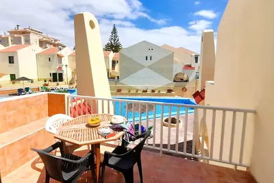 Image de Appartement Mareverde Sun, vue sur la piscine