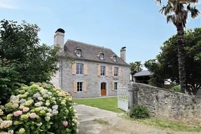 Image de Chez Zézé - Asson - Gîte
