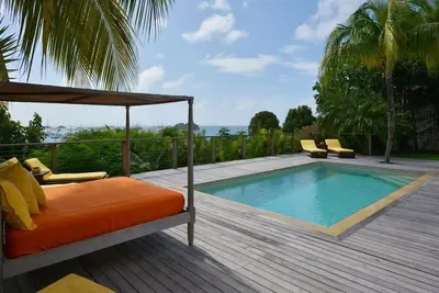 Image de Authentic Summer Villa in Corossol Hillside