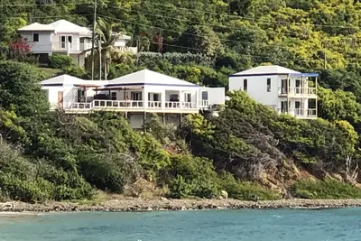 Turtle Turn Villa