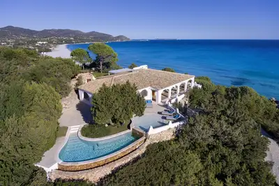 Image de Villa exclusive avec piscine privée, jardin, vue imprenable à 100m de la plage