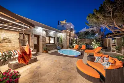 Image de Maison de vacances Koutsouras pour 1 - 9 personnes avec 3 chambres à coucher - Ferme
