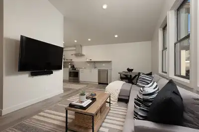 Image de Modern 2br 1Bath⎮ 6 Blocks to Mtn in the West End