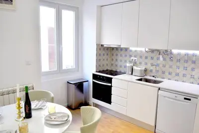 Image de Appartement de vacances pour 5 personnes  + 1 enfant env. 80 qmà Lisbonne, Região de Lisboa (Côte de Lisbonne)