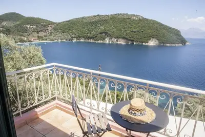 Image de Villas with private beach near Desimi Bay