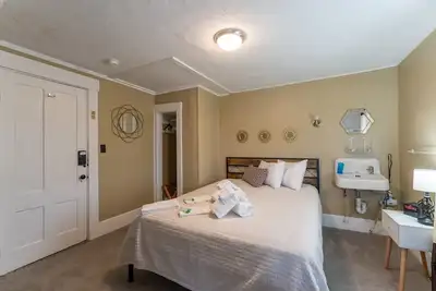 Image de Room 11 (3rd Floor Shared Bathroom)