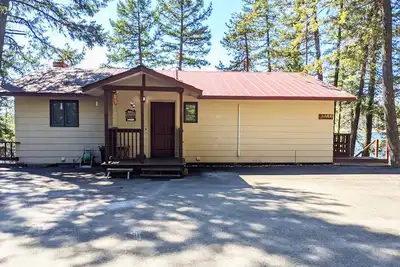 Image de Echo Lake Retreat! Private Dock and Lake Access