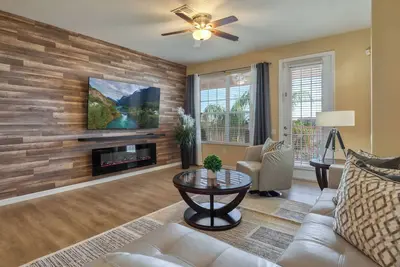 Image de Vc7 306 - Lake and Pool view by Universal Studios