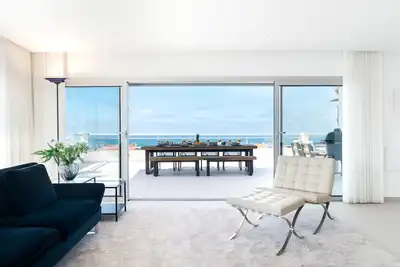 Image de The Penthouse - Private Heated Pool and Sea View Terrace