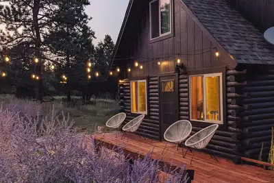 Image de Get Away From it All at Whiskey Rapids! Dog Friendly!