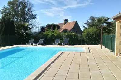 Image de Maison périgourdine avec piscine, cheminée, Wifi, parking, animaux admis