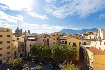 Image de Appartement de vacances pour 4 personnes env. 38 qmà Palerme, Sicile (Côte nord de la Sicile)