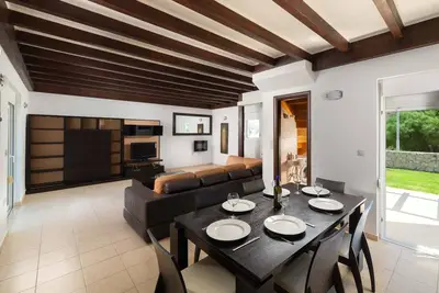 Image de Maison de vacances Archangelos pour 1 - 6 personnes avec 3 chambres à coucher - Maison jumelée