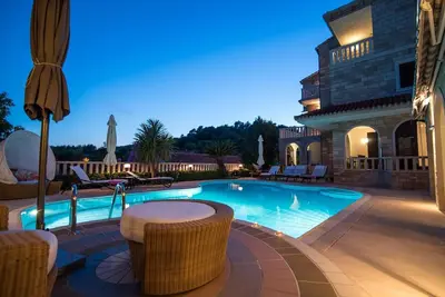 Image de Maison de vacances Selca pour 1 - 12 personnes avec 5 chambres à coucher - Maison de vacances