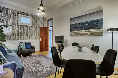 Image de Appartement de vacances pour 9 personnes  + 1 enfant env. 100 qmà Lisbonne, Região de Lisboa (Côte de Lisbonne)