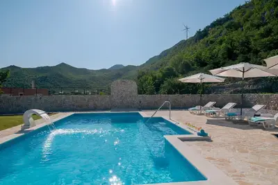 Image de Maison de vacances Blato na Cetini pour 1 - 8 personnes avec 3 chambres Ă coucher - Logement de vaca