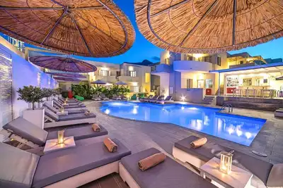Image de Appartement de vacances Plaka pour 1 - 6 personnes avec 2 chambres à coucher - Maison jumelée