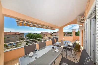 Image de Appartement de vacances pour 4 personnes env. 45 qmà Privlaka, Dalmatie (Nord de la Dalmatie)