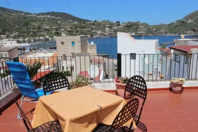 Image de Appartement de vacances Lipari (Stadt) pour 1 - 5 personnes avec 2 chambres à coucher - Maison de va