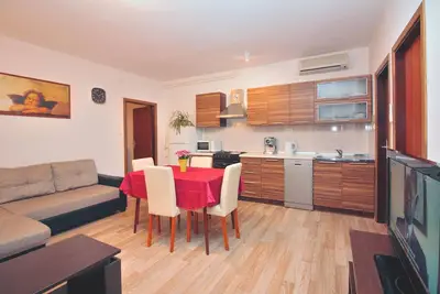 Image de Appartement de vacances Pula pour 1 - 5 personnes avec 2 chambres à coucher - Logement de vacances d