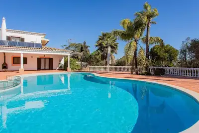 Image de Maison de vacances Carvoeiro pour 1 - 16 personnes avec 8 chambres à coucher - Maison de vacances
