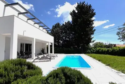 Image de Maison de vacances Filipana pour 1 - 6 personnes avec 3 chambres à coucher - Maison jumelée