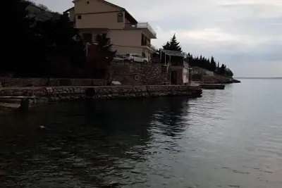 Image de Appartement de vacances Barić Draga pour 1 - 7 personnes avec 3 chambres à coucher - Maison mitoyenn